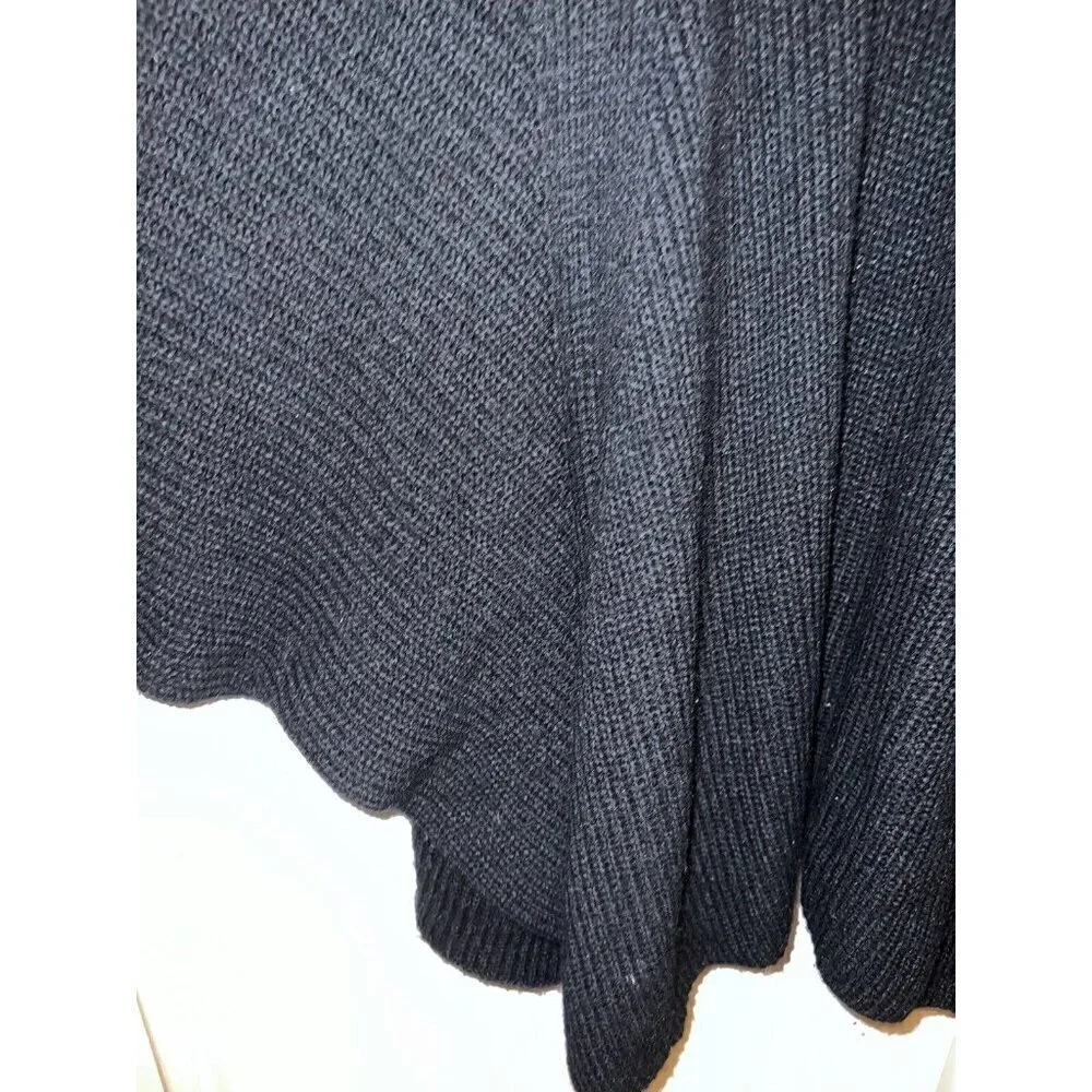 URBAN OUTFITTERS Women’s Sweater Black Chunky Knit Oversized Cocoon Cardigan OS